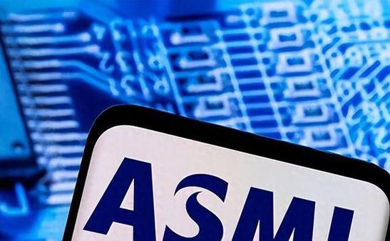 Samsung's Research in Holographic Teleportation